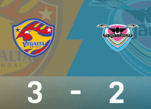 รายงานการแข่งขันลีกบีของญี่ปุ่น โคบายาชิยิงนัดสุดท้ายในช่วงทดเวลาบาดเจ็บ เซนได ทานาบาตะ 10 คนพลิกหินทรายโทสุ 3-2