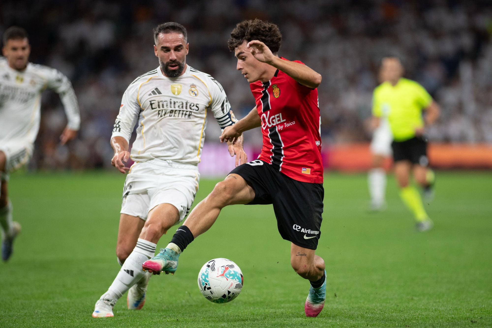 ผู้สมัครปุสกัส? เวอร์จิลิโอ วัย 19 ปี สร้างกระแสระดับโลกในการแข่งขันชิงแชมป์เยาวชนยุโรป รอบคัดเลือก