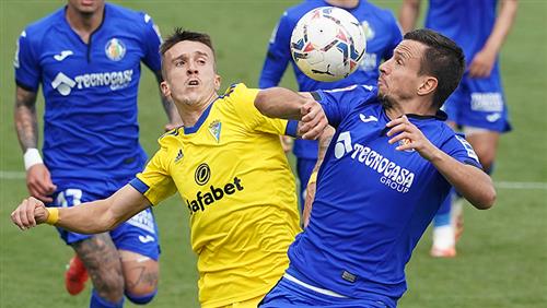 กาดิซ vs เกตาเฟ่