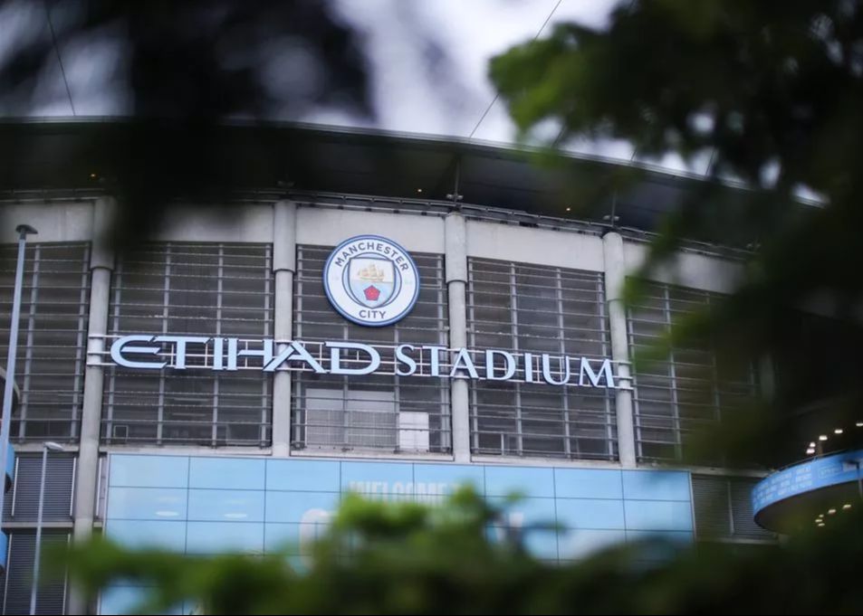 แมนเชสเตอร์ ซิตี้ : เนื่องจากชะตากรรมของประธานพรีเมียร์ลีกที่ยังไม่แน่นอนทำให้การประกาศผลคดีแมนเชสเตอร์ ซิตี้ 115 จะถูกเลื่อนออกไป