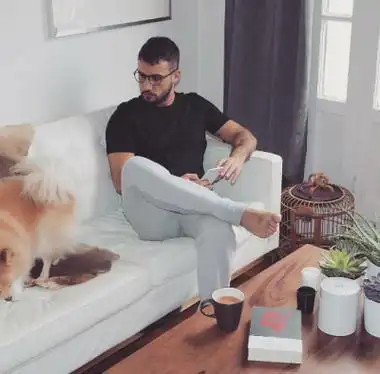 6686体育高级作者Violet