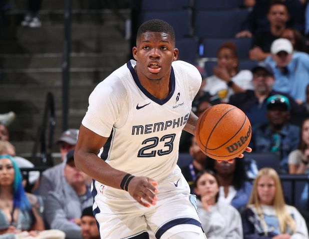 บุกกำแพงสมาชิกทีมใหม่! Coward ตัวเลือกอันดับที่ 11 ทำแต้มได้เพียง 12 แต้มจาก 3 จาก 12 ช็อต และ 1 จาก 6 สามพอยน์เตอร์